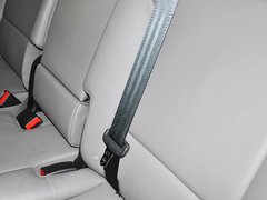 2013款 3.0L 自动 旗舰版四驱 7座 欧IV