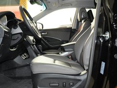 2013款 3.0L 自动 旗舰版四驱 7座 欧IV