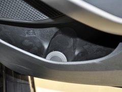 2013款 3.0L 自动 旗舰版四驱 7座 欧IV