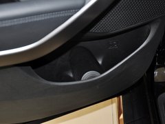 2013款 3.0L 自动 旗舰版四驱 7座 欧IV