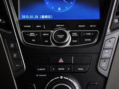 2013款 3.0L 自动 旗舰版四驱 7座 欧IV