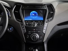 2013款 3.0L 自动 旗舰版四驱 7座 欧IV