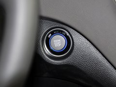 2013款 3.0L 自动 旗舰版四驱 7座 欧IV