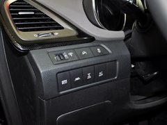 2013款 3.0L 自动 旗舰版四驱 7座 欧IV