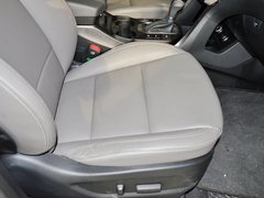 2013款 3.0L 自动 旗舰版四驱 7座 欧IV
