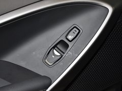 2013款 3.0L 自动 旗舰版四驱 7座 欧IV