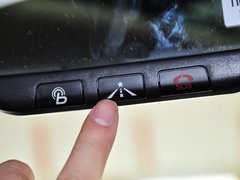 2013款 3.0L 自动 旗舰版四驱 7座 欧IV