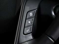 2013款 3.0L 自动 旗舰版四驱 7座 欧IV