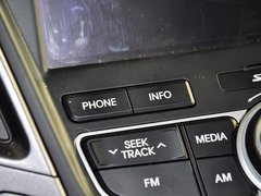 2013款 3.0L 自动 旗舰版四驱 7座 欧IV