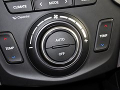 2013款 3.0L 自动 旗舰版四驱 7座 欧IV