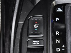 2013款 3.0L 自动 旗舰版四驱 7座 欧IV