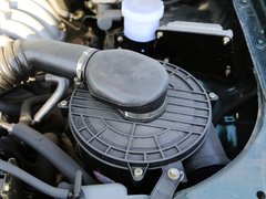 2010款 2.2L 手动 汽油豪华型短货箱