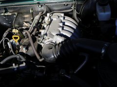 2010款 2.2L 手动 汽油豪华型短货箱