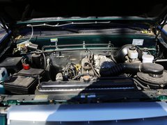 2010款 2.2L 手动 汽油豪华型短货箱