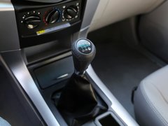 2010款 2.2L 手动 汽油豪华型短货箱