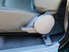 2010款 2.2L 手动 汽油豪华型短货箱