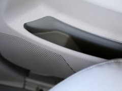 2010款 2.2L 手动 汽油豪华型短货箱