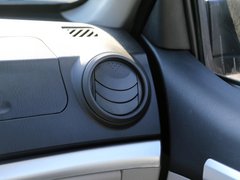 2010款 2.2L 手动 汽油豪华型短货箱