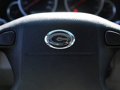 2010款 2.2L 手动 汽油豪华型短货箱