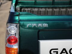 2010款 2.2L 手动 汽油豪华型短货箱