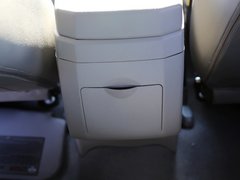 2010款 2.2L 手动 汽油豪华型短货箱