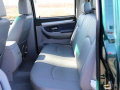 2010款 2.2L 手动 汽油豪华型短货箱