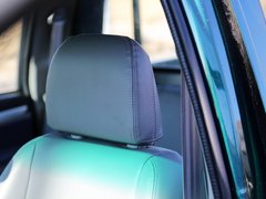 2010款 2.2L 手动 汽油豪华型短货箱