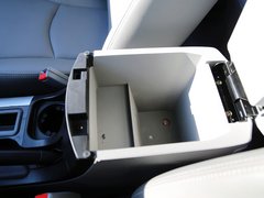 2010款 2.2L 手动 汽油豪华型短货箱