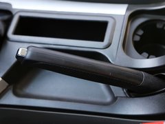 2010款 2.2L 手动 汽油豪华型短货箱