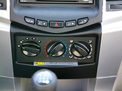 2010款 2.2L 手动 汽油豪华型短货箱