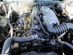 2010款 2.2L 手动 汽油豪华型短货箱