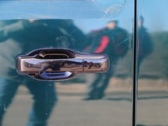 2010款 2.2L 手动 汽油豪华型短货箱