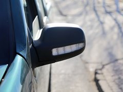 2010款 2.2L 手动 汽油豪华型短货箱