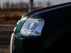2010款 2.2L 手动 汽油豪华型短货箱