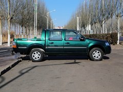 2010款 2.2L 手动 汽油豪华型短货箱