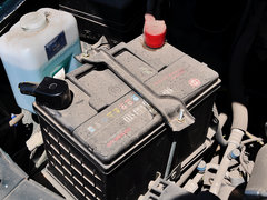 2010款 2.2T 手动 莱动柴油标准型短货箱