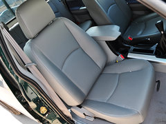 2010款 2.2T 手动 莱动柴油标准型短货箱
