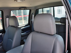 2010款 2.2T 手动 莱动柴油标准型短货箱