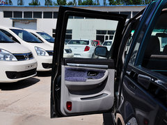 2010款 2.2T 手动 莱动柴油标准型短货箱
