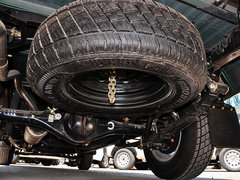 2010款 2.2T 手动 莱动柴油标准型短货箱