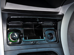 2010款 2.2T 手动 莱动柴油标准型短货箱