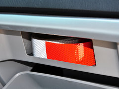 2010款 2.2T 手动 莱动柴油标准型短货箱