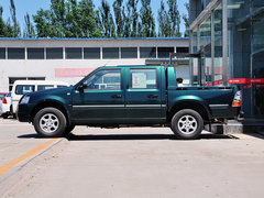 2010款 2.2T 手动 莱动柴油标准型短货箱