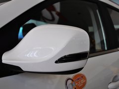 2013款 2.0L 手动 尊贵版