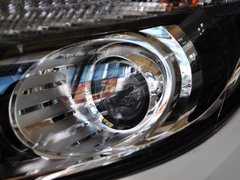2013款 2.0L 手动 尊贵版