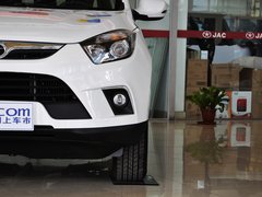 2013款 2.0L 手动 尊贵版
