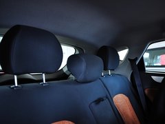 2013款 2.0L 手动 尊贵版