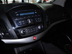 2013款 2.0L 手动 尊贵版