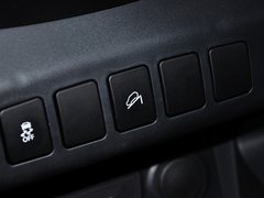 2013款 2.0L 手动 尊贵版