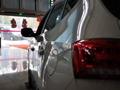 2013款 2.0L 手动 尊贵版